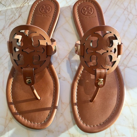 tory burch flip flops miller